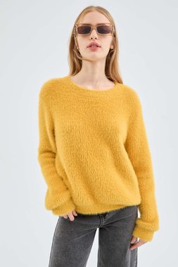 Yellow textured knit sweater (4)